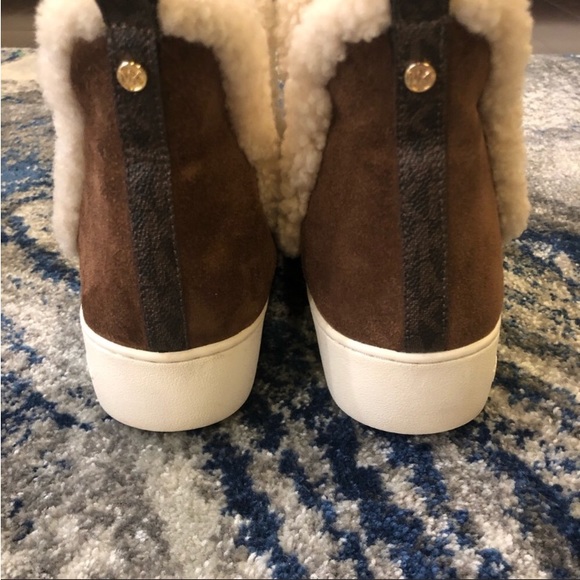 Michael Kors booties - Picture 4 of 8